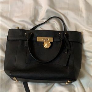 Michael kors shoulder bag, medium